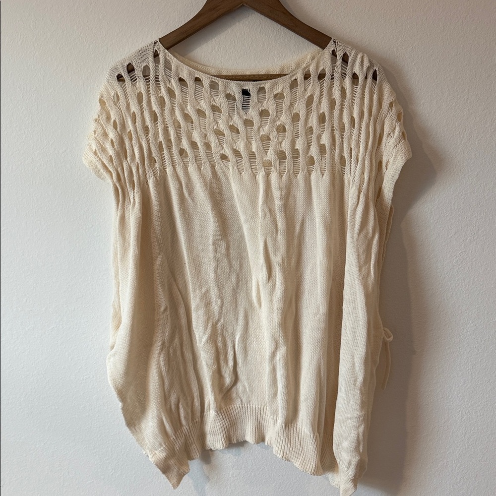 Simply Vera wang poncho